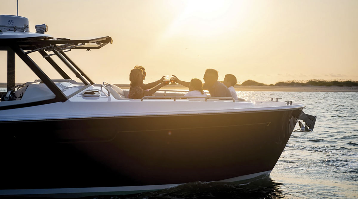 MJM 3 Day Boat